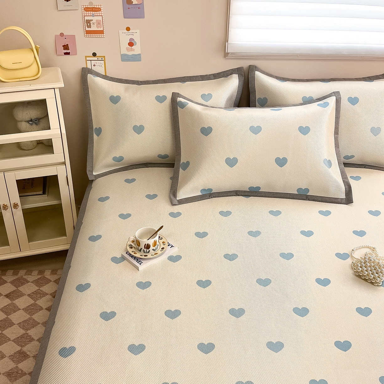 91家纺网 家纺一手货源 找家纺 懒猫家纺 2026春夏新款600D数码印花冰藤凉席席子-床席款 小爱心