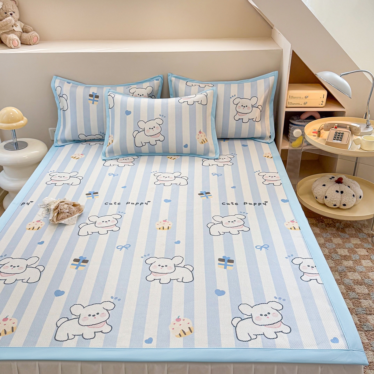 91家纺网 家纺一手货源 找家纺 懒猫家纺 2026春夏新款600D数码印花冰藤凉席席子-床席款 甜品小狗