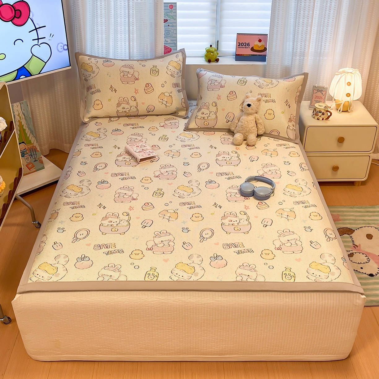 91家纺网 家纺一手货源 找家纺 懒猫家纺 2026春夏新款600D数码印花冰藤凉席席子-床席款 小猫泡泡浴