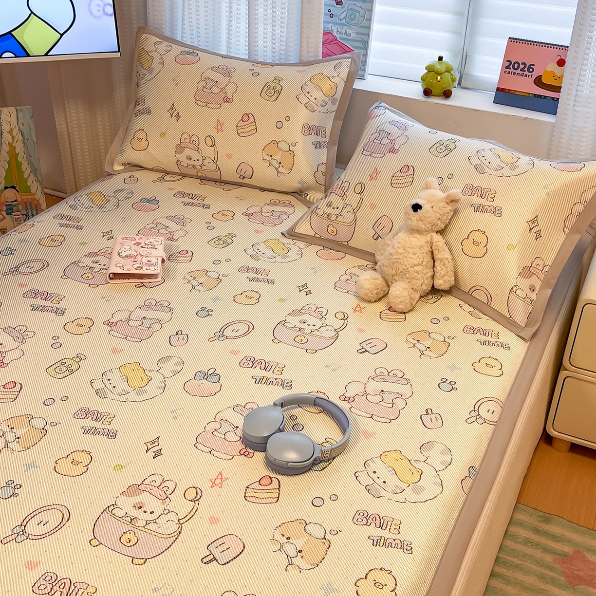 91家纺网 家纺一手货源 找家纺 懒猫家纺 2026春夏新款600D数码印花冰藤凉席席子-床席款 小猫泡泡浴