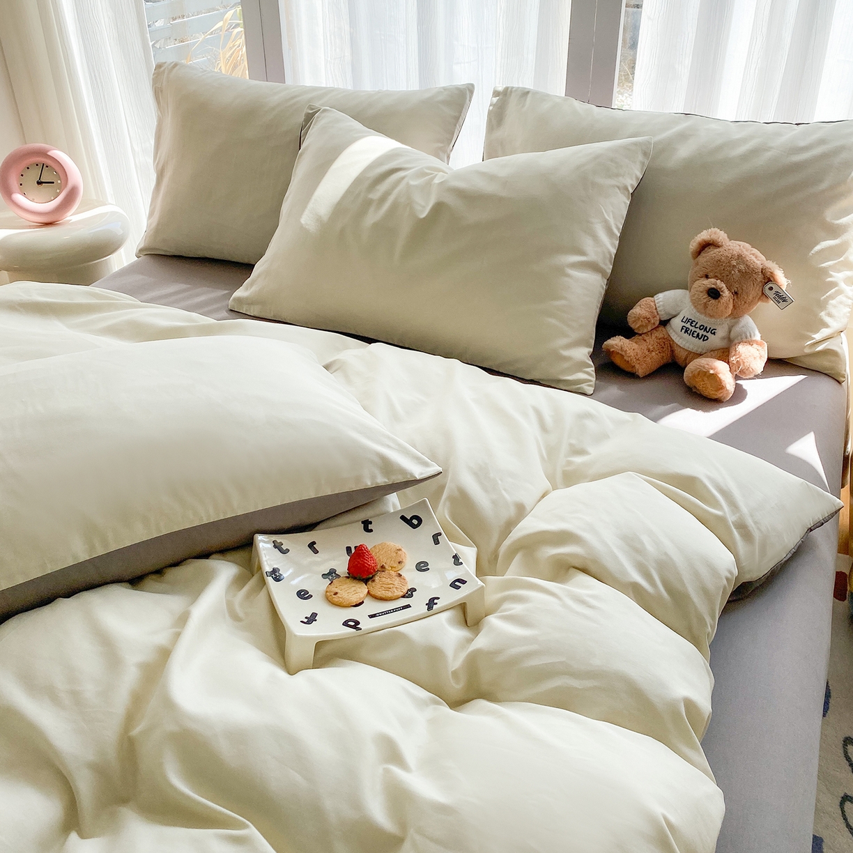 91家纺网 家纺一手货源 找家纺 女子家纺 2026新款全棉纯棉水洗棉布标四件套 奶白+时尚灰