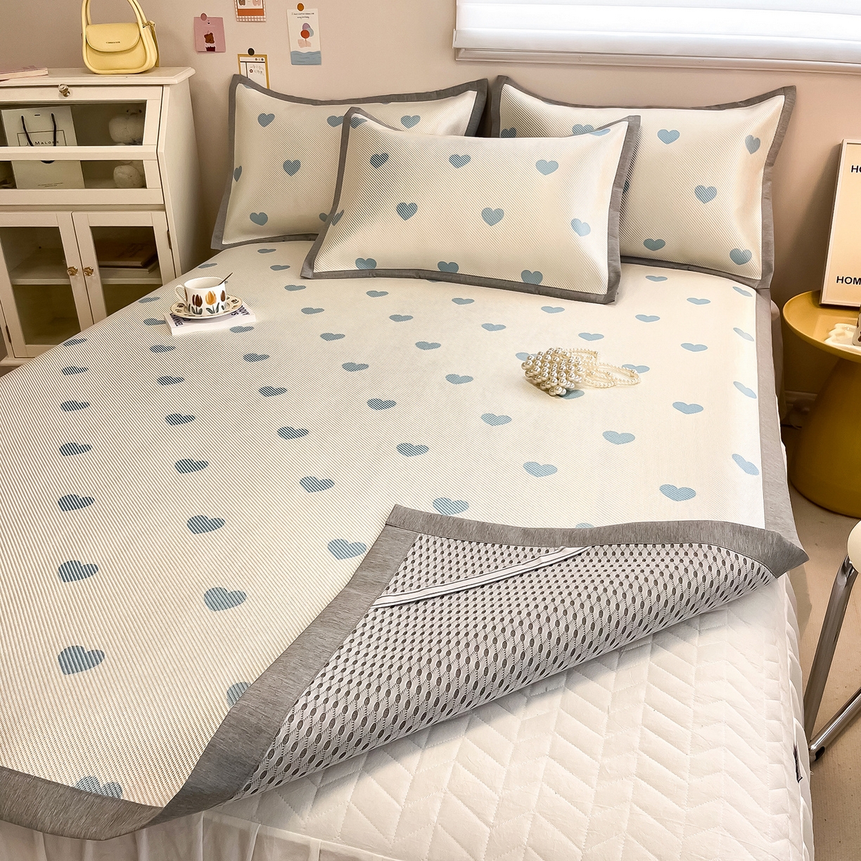 91家纺网 家纺一手货源 找家纺 懒猫家纺 2026春夏新款600D数码印花冰藤凉席席子-床席款 小爱心