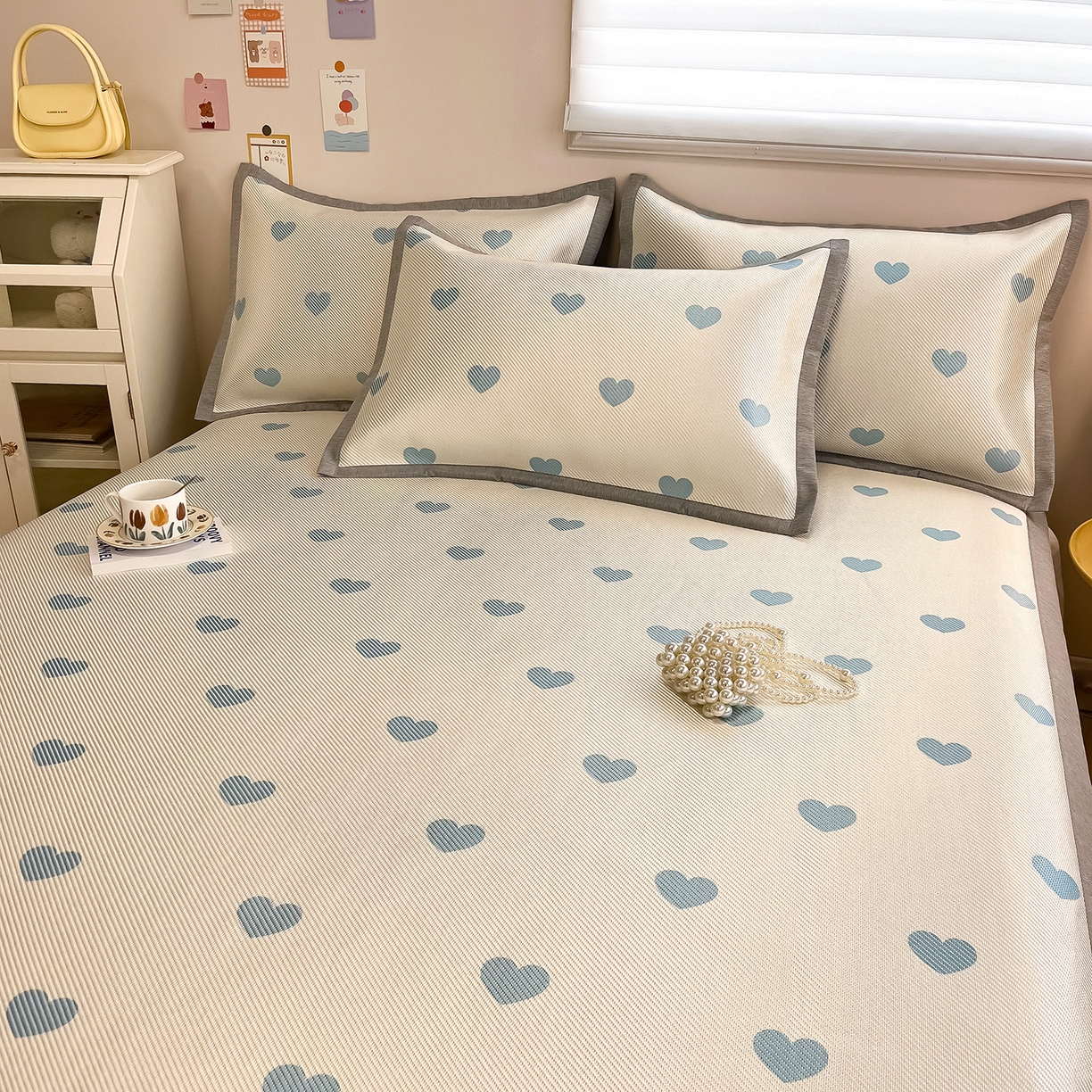 91家纺网 家纺一手货源 找家纺 懒猫家纺 2026春夏新款600D数码印花冰藤凉席席子-床席款 小爱心