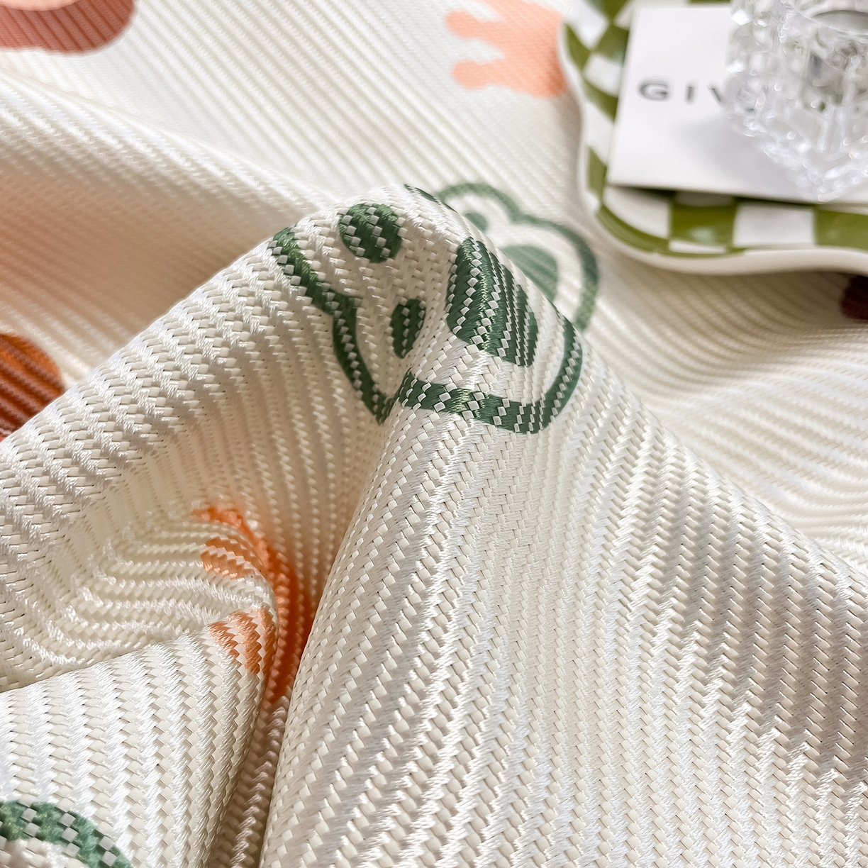 91家纺网 家纺一手货源 找家纺 懒猫家纺 2026春夏新款600D数码印花冰藤凉席席子-床笠款 狮子王