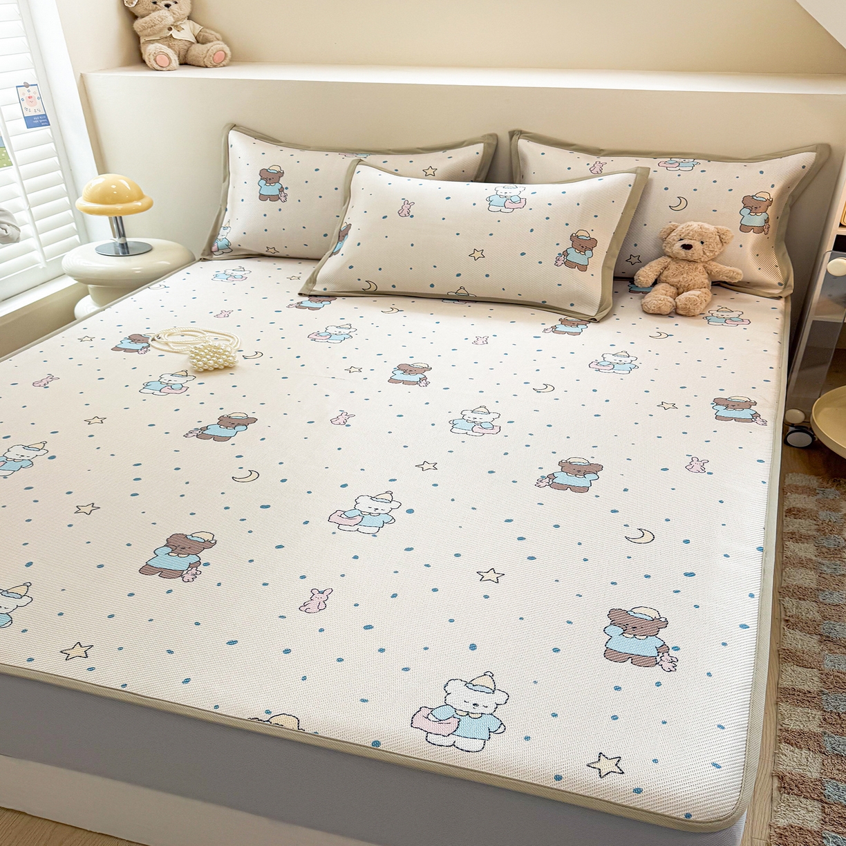 91家纺网 家纺一手货源 找家纺 懒猫家纺 2026春夏新款600D数码印花冰藤凉席席子-床笠款 睡意朦胧