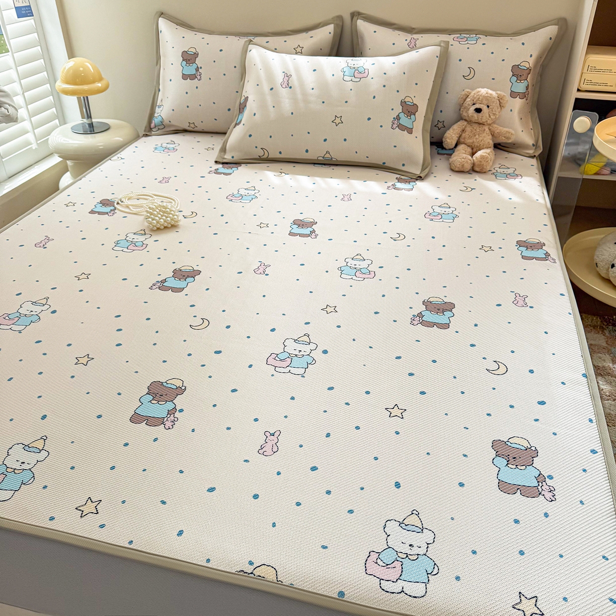 91家纺网 家纺一手货源 找家纺 懒猫家纺 2026春夏新款600D数码印花冰藤凉席席子-床笠款 睡意朦胧