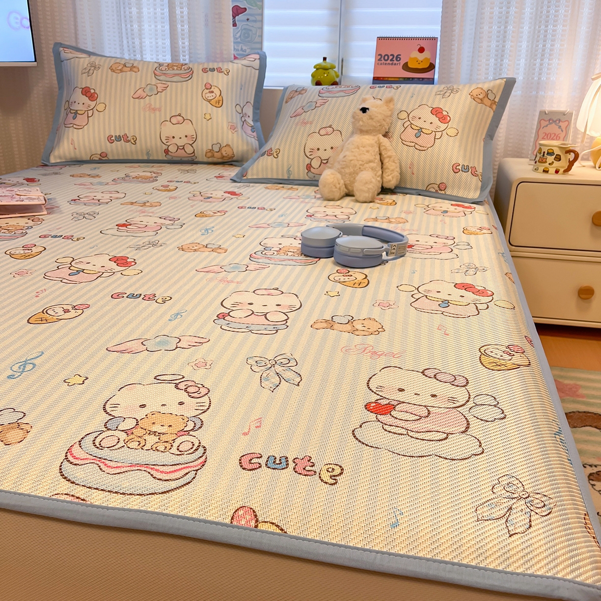 91家纺网 家纺一手货源 找家纺 懒猫家纺 2026春夏新款600D数码印花冰藤凉席席子-床笠款 甜心天使