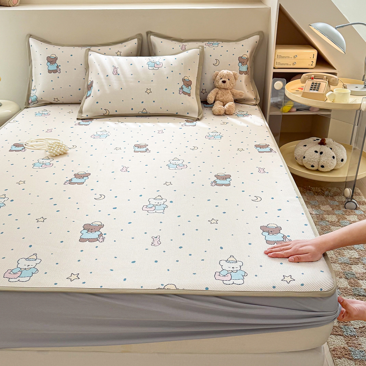 91家纺网 家纺一手货源 找家纺 （总）懒猫家纺 2026春夏新款600D数码印花冰藤凉席席子-床笠款