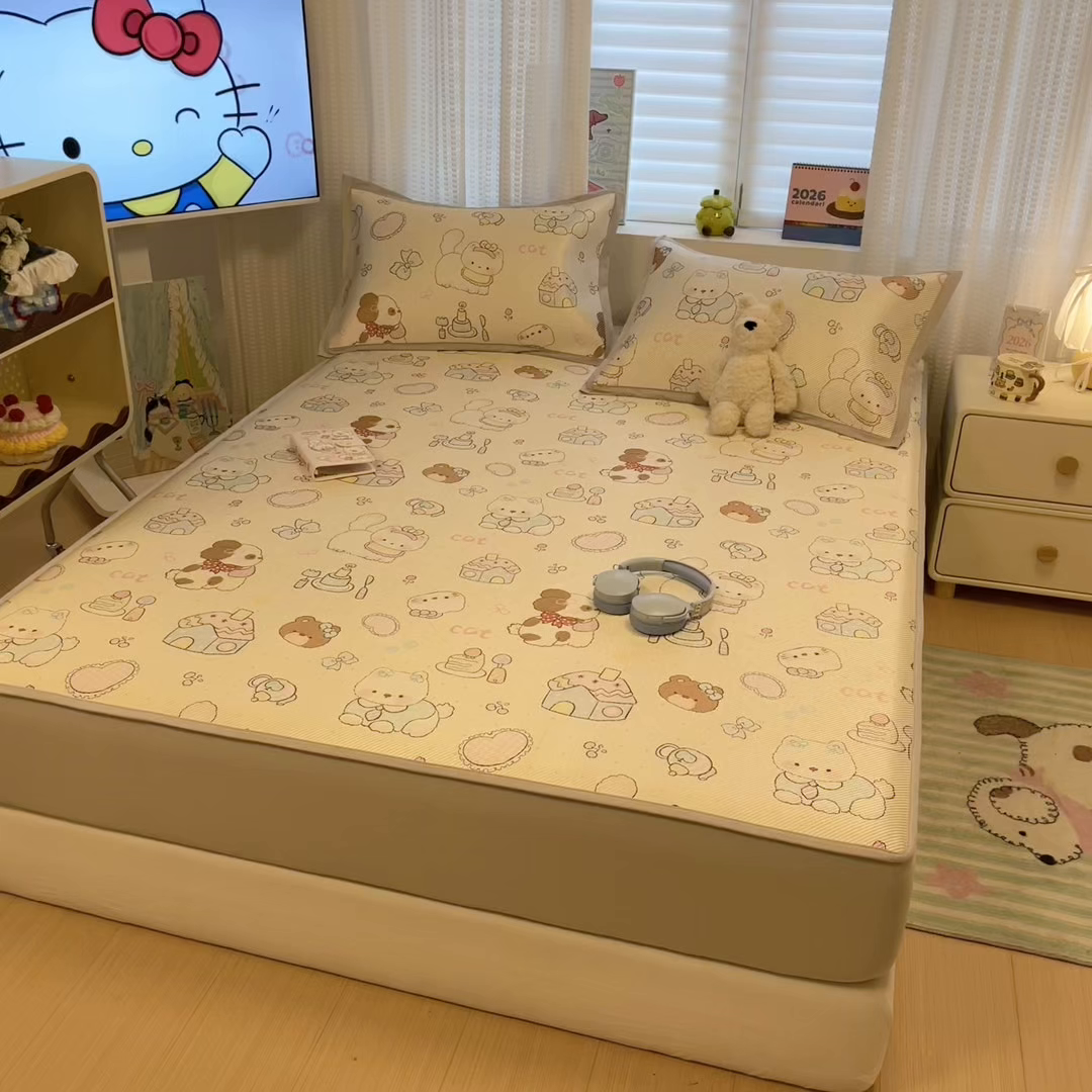 91家纺网 家纺一手货源 找家纺 懒猫家纺 2026春夏新款600D数码印花冰藤凉席席子-床笠款 甜品小屋