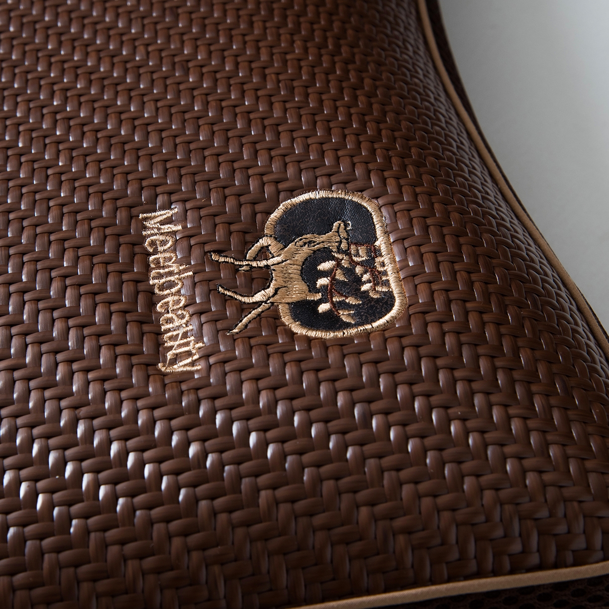 91家纺网 家纺一手货源 找家纺 莉迪娅 2026新款Pe凉感枕  枕头枕芯 Pe韩式森林鹿【填充记忆棉】