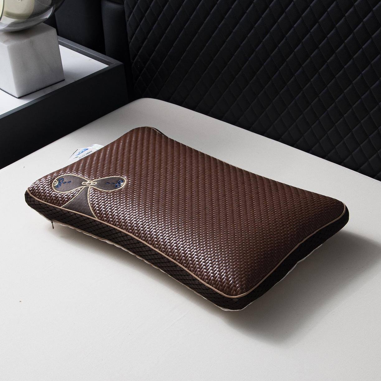 91家纺网 家纺一手货源 找家纺 莉迪娅 2026新款Pe凉感枕  枕头枕芯 Pe韩式蝴蝶结【填充记忆棉】