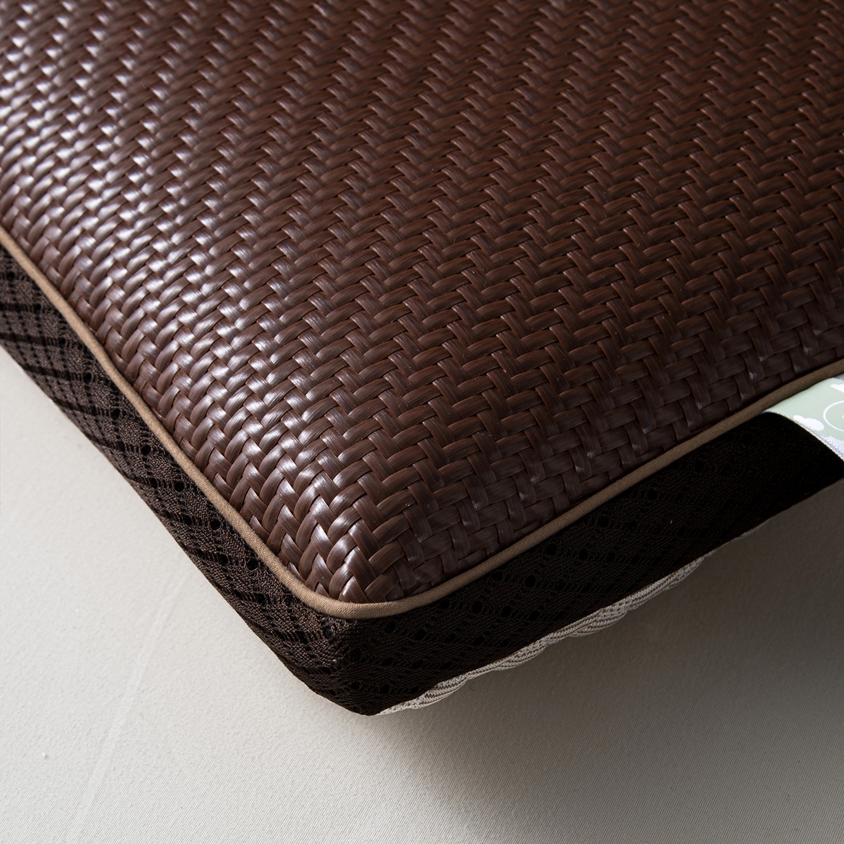 91家纺网 家纺一手货源 找家纺 莉迪娅 2026新款Pe凉感枕  枕头枕芯 Pe韩式蝴蝶结【填充记忆棉】