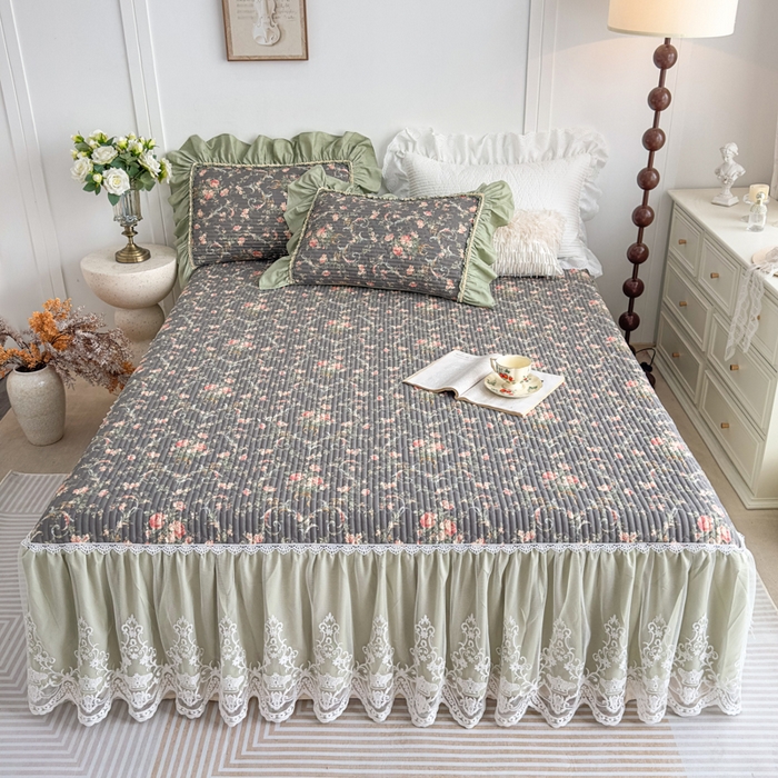 91家纺网 家纺一手货源 找家纺 菊上家纺 2025新款雕花全消光工艺款牛奶绒绣花床盖款四件套-幸福树系列 幸福树-米驼