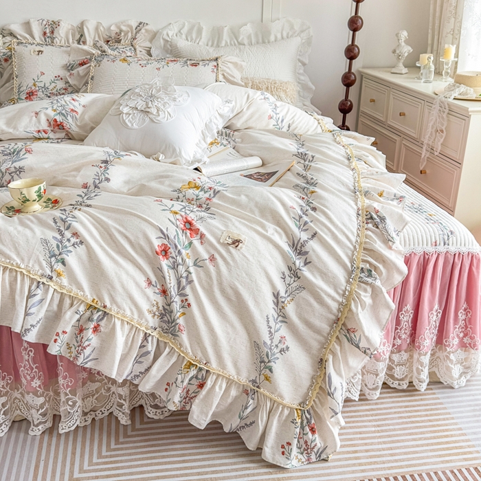 91家纺网 家纺一手货源 找家纺 菊上家纺 2026新款法式田园风蕾丝床裙 芳菲粉