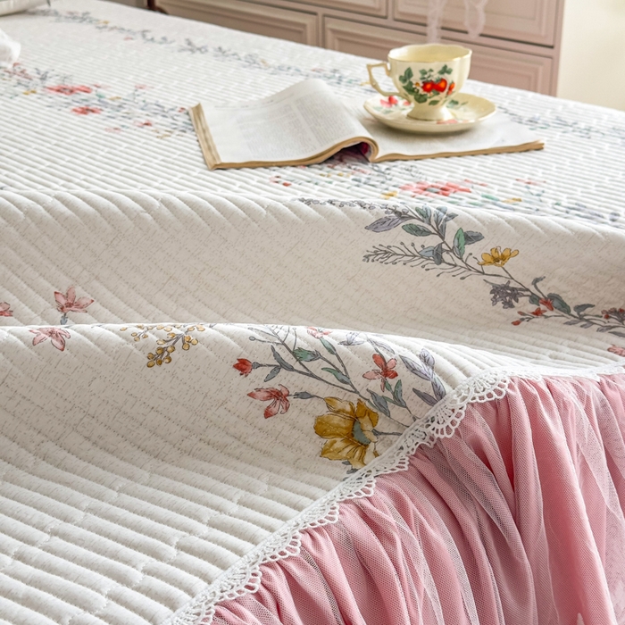 91家纺网 家纺一手货源 找家纺 菊上家纺 2026新款法式田园风蕾丝床裙 芳菲粉