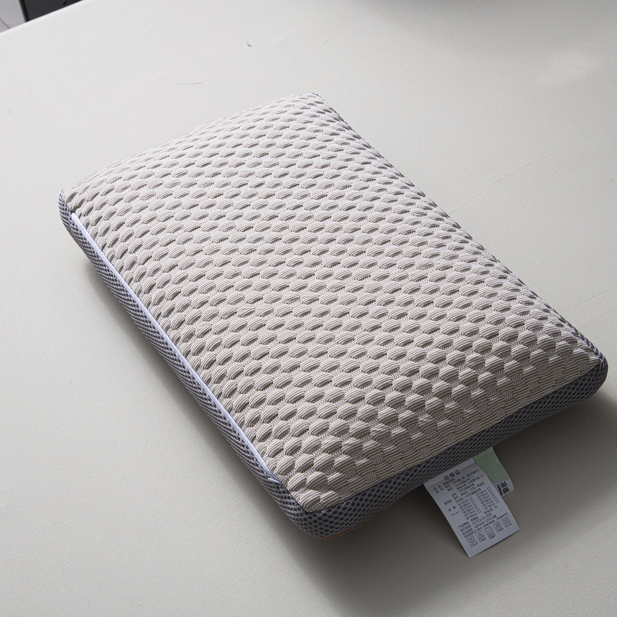 91家纺网 家纺一手货源 找家纺 莉迪娅 2026新款pe温馨之家系列枕头枕芯 Pe温馨之家浅灰【填充荞麦壳】