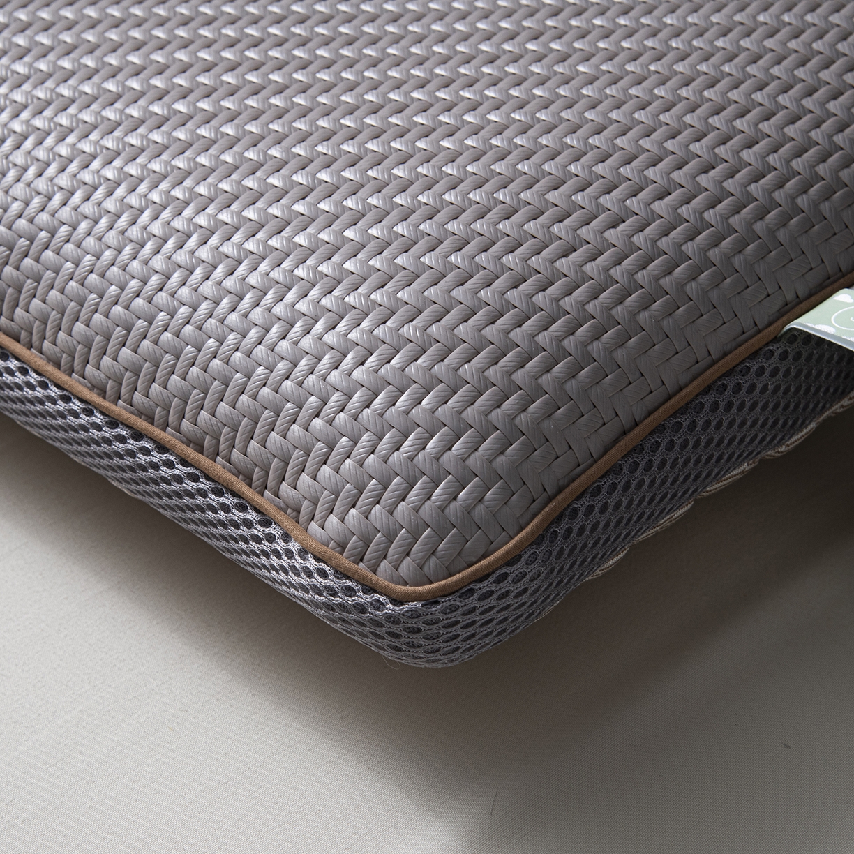 91家纺网 家纺一手货源 找家纺 莉迪娅 2026新款pe温馨之家系列枕头枕芯 Pe温馨之家浅灰【填充记忆棉】