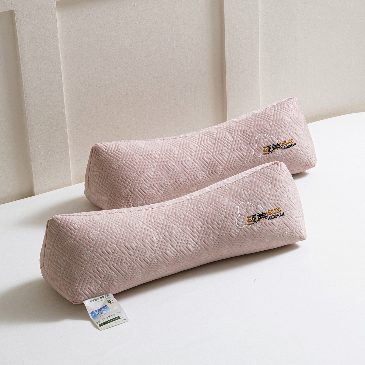 91家纺网 家纺一手货源 找家纺 （总）莉迪娅 2026新款静养三角颈椎枕  枕头枕芯