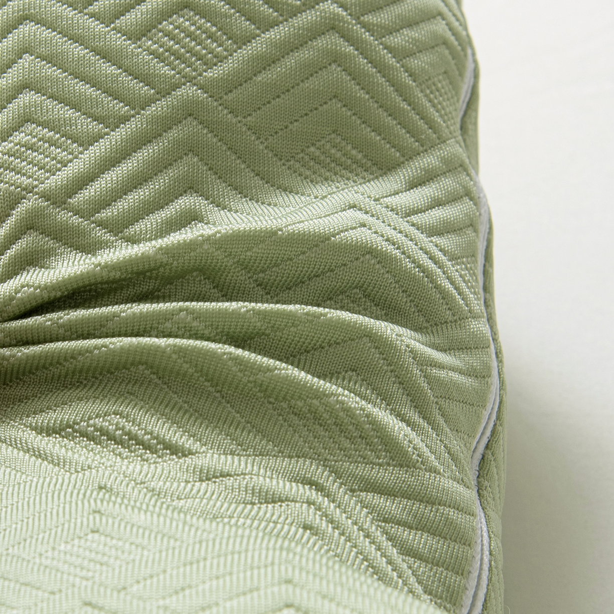 91家纺网 家纺一手货源 找家纺 莉迪娅 2026新款静养三角颈椎枕  枕头枕芯 静养三角颈椎枕绿【填充高粱壳】