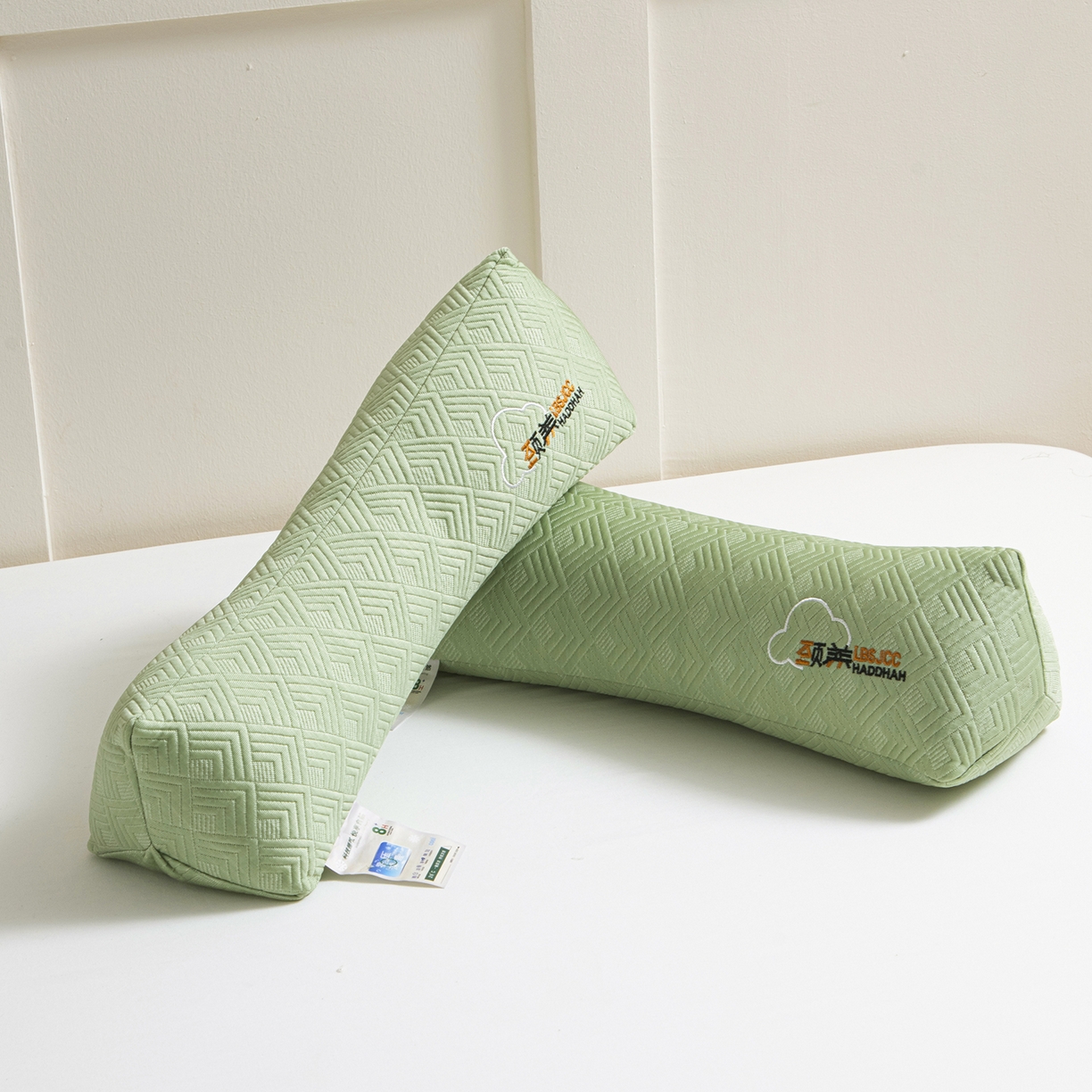 91家纺网 家纺一手货源 找家纺 莉迪娅 2026新款静养三角颈椎枕  枕头枕芯 静养三角颈椎枕绿【填充高粱壳】