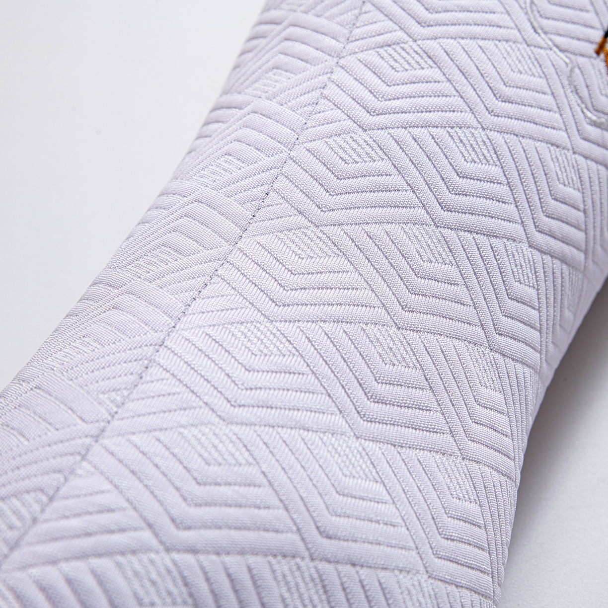 91家纺网 家纺一手货源 找家纺 莉迪娅 2026新款静养三角颈椎枕  枕头枕芯 静养三角颈椎枕紫【填充荞麦壳】