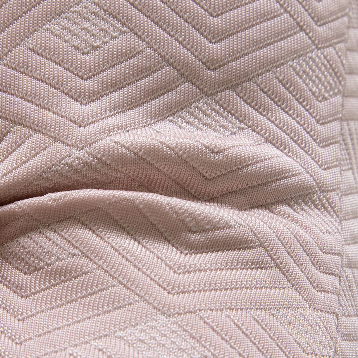 91家纺网 家纺一手货源 找家纺 莉迪娅 2026新款静养三角颈椎枕  枕头枕芯 静养三角颈椎枕粉【填充荞麦壳】