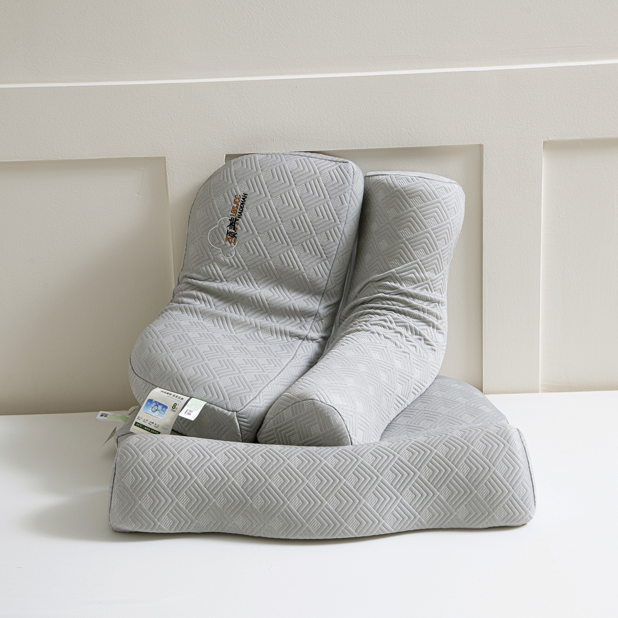 91家纺网 家纺一手货源 找家纺 莉迪娅 2026新款凉感丝牵引枕  枕头枕芯 静养牵引枕灰