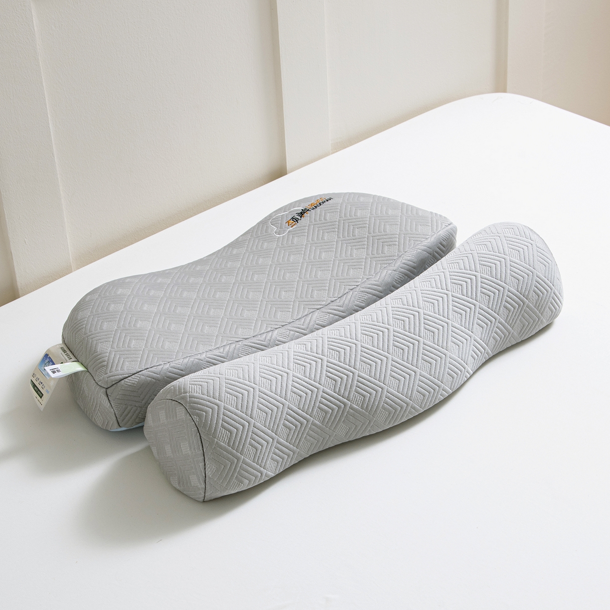 91家纺网 家纺一手货源 找家纺 莉迪娅 2026新款凉感丝牵引枕  枕头枕芯 静养牵引枕灰