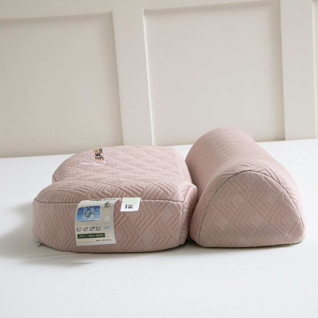 91家纺网 家纺一手货源 找家纺 莉迪娅 2026新款凉感丝牵引枕  枕头枕芯 静养牵引枕粉