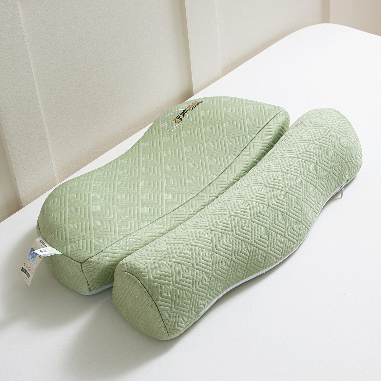 91家纺网 家纺一手货源 找家纺 莉迪娅 2026新款凉感丝牵引枕  枕头枕芯 静养牵引枕绿