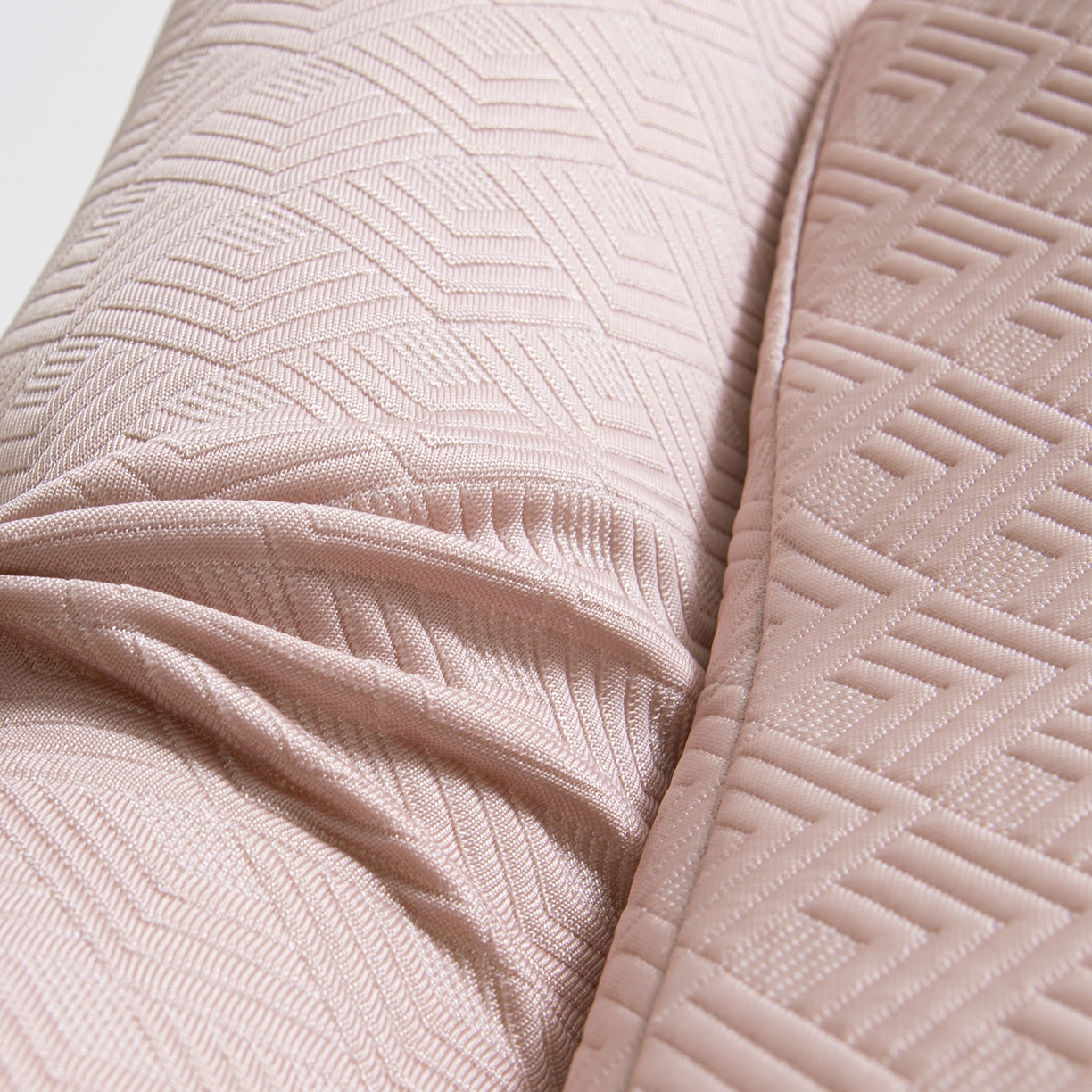 91家纺网 家纺一手货源 找家纺 莉迪娅 2026新款凉感丝牵引枕  枕头枕芯 静养牵引枕粉