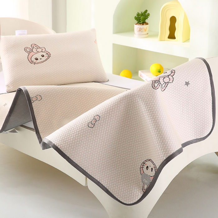 91家纺网 家纺一手货源 找家纺 （总）宅部落 2026春夏新款A类提花儿童凉席幼儿园凉席PE凉感儿童席凉席席子空调软席