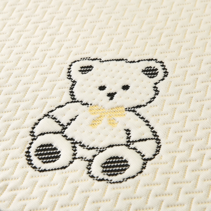 91家纺网 家纺一手货源 找家纺 宅部落 2026春夏新款A类提花儿童凉席幼儿园凉席PE凉感儿童席凉席席子空调软席 奶熊小窝