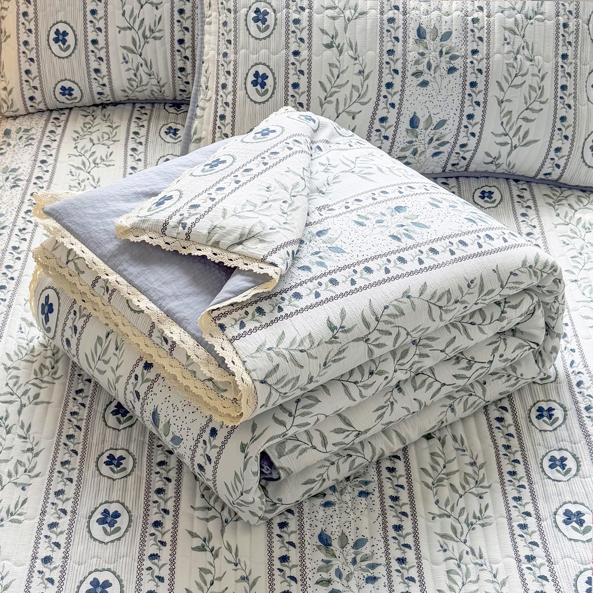 91家纺网 家纺一手货源 找家纺 悠米悠家 2026春夏新款木棉双层纱单夏被夏凉被空调被床盖四件套 青屿花园