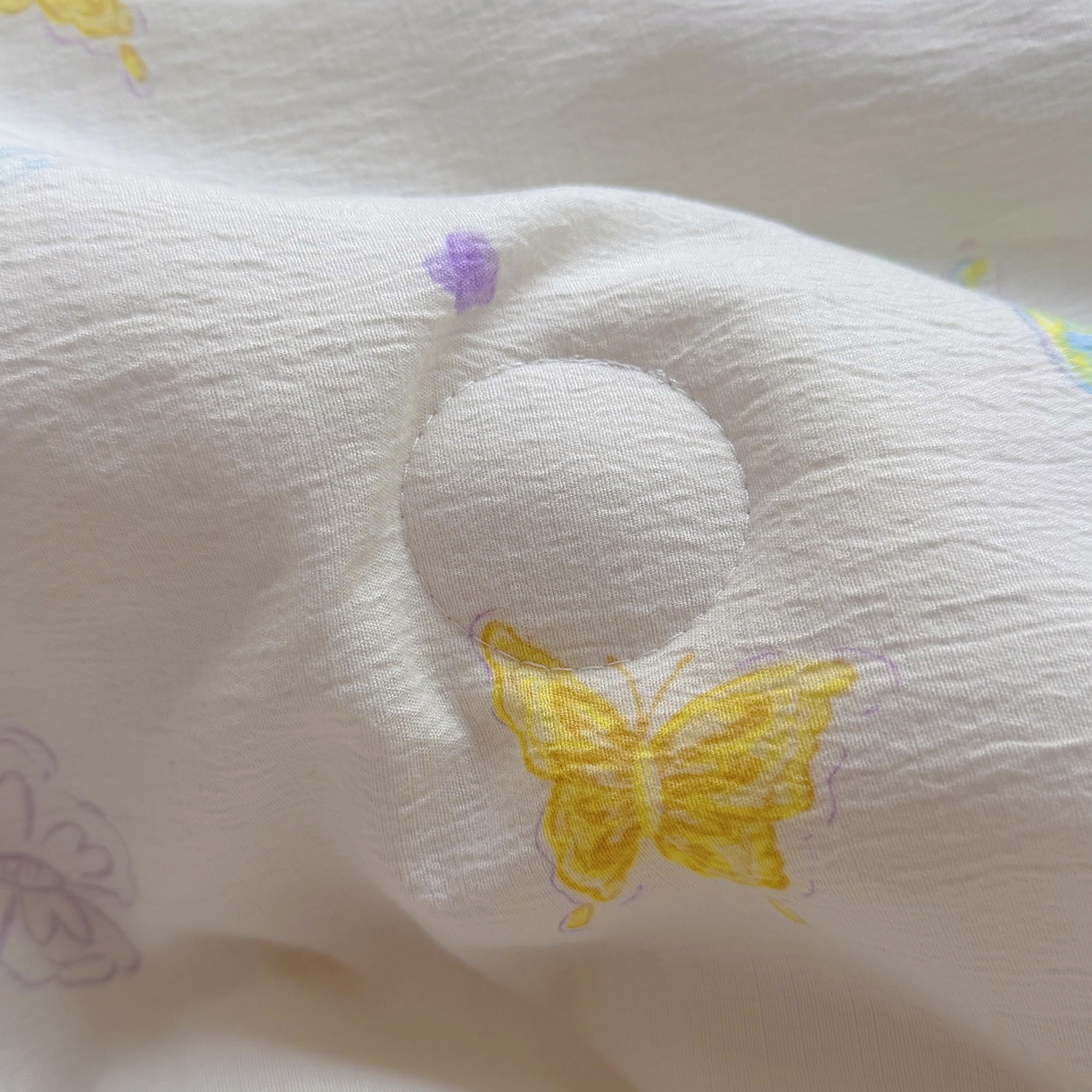 91家纺网 家纺一手货源 找家纺 悠米悠家 2026春夏新款木棉双层纱单夏被夏凉被空调被床盖四件套 温软蝶梦