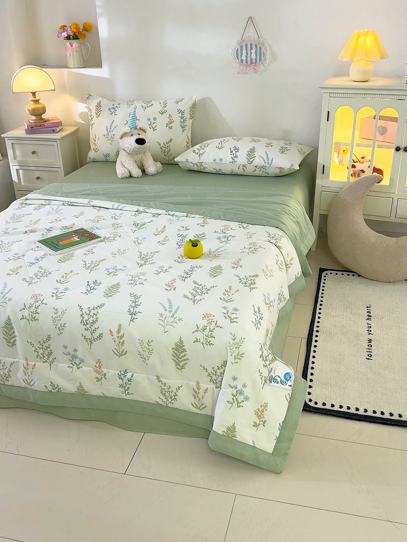 91家纺网 家纺一手货源 找家纺 丫丫家纺 2026新全棉印花夏被空调被双人薄被子单人学生夏凉被  芳草集