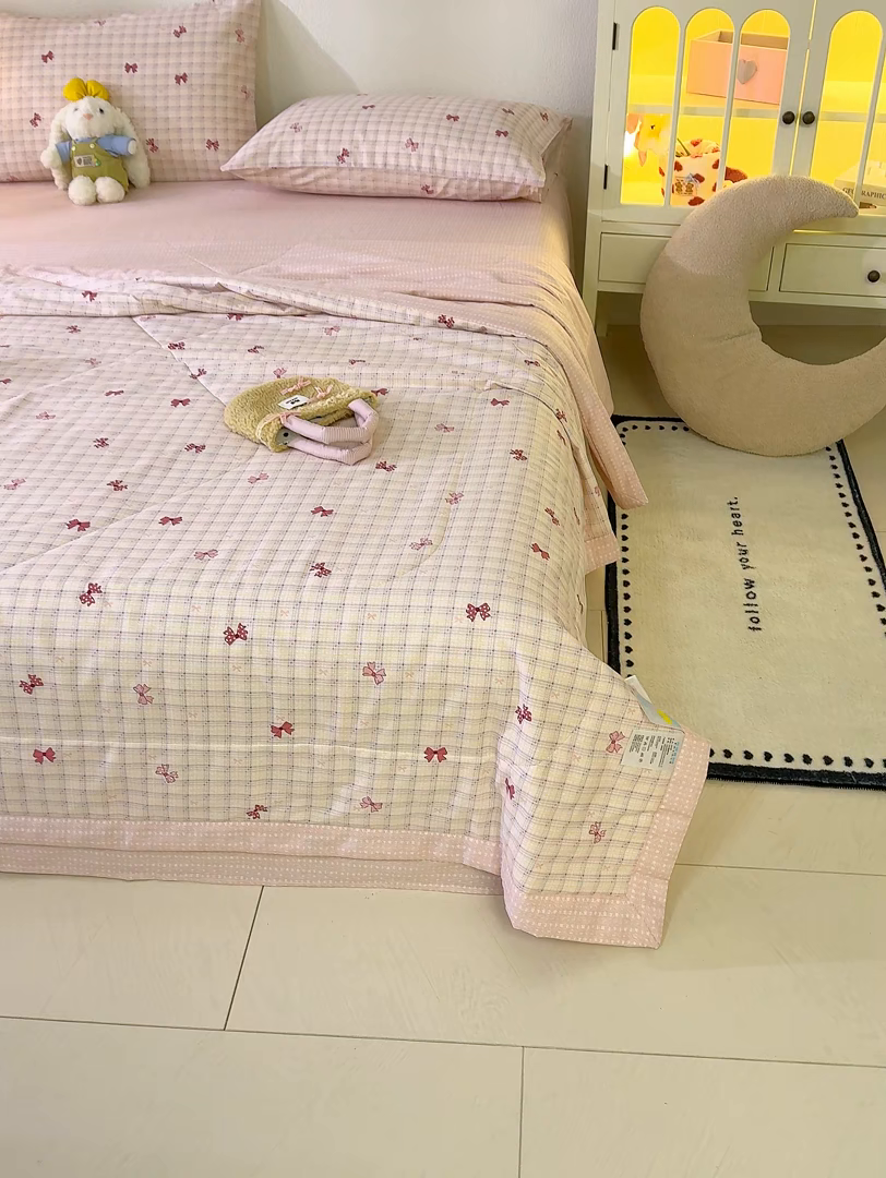 91家纺网 家纺一手货源 找家纺 丫丫家纺 2026新全棉印花夏被空调被双人薄被子单人学生夏凉被  梦境手账