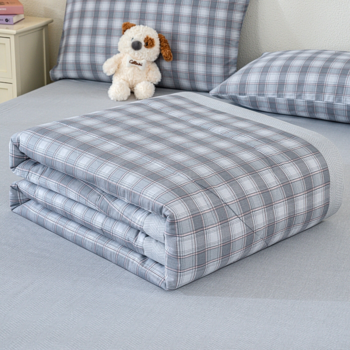 91家纺网 家纺一手货源 找家纺 丫丫家纺 2026新全棉印花夏被空调被双人薄被子单人学生夏凉被  青格夏梦