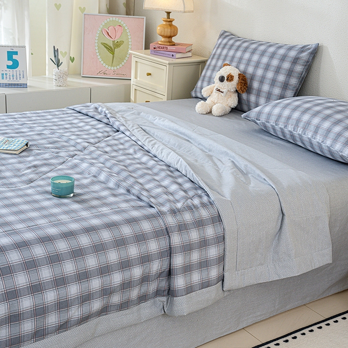 91家纺网 家纺一手货源 找家纺 丫丫家纺 2026新全棉印花夏被空调被双人薄被子单人学生夏凉被  青格夏梦