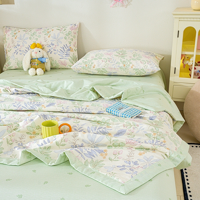 91家纺网 家纺一手货源 找家纺 丫丫家纺 2026新全棉印花夏被空调被双人薄被子单人学生夏凉被  青岚叶语-紫