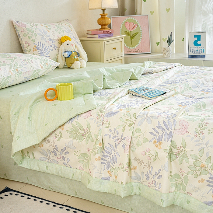 91家纺网 家纺一手货源 找家纺 丫丫家纺 2026新全棉印花夏被空调被双人薄被子单人学生夏凉被  青岚叶语-紫