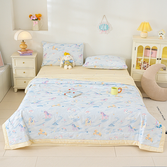 91家纺网 家纺一手货源 找家纺 丫丫家纺 2026新全棉印花夏被空调被双人薄被子单人学生夏凉被  星芒小马