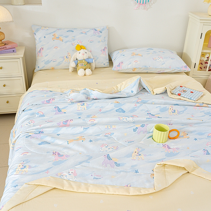 91家纺网 家纺一手货源 找家纺 丫丫家纺 2026新全棉印花夏被空调被双人薄被子单人学生夏凉被  星芒小马