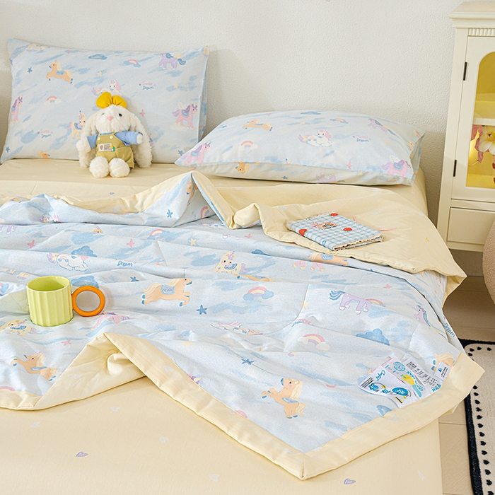 91家纺网 家纺一手货源 找家纺 丫丫家纺 2026新全棉印花夏被空调被双人薄被子单人学生夏凉被  星芒小马