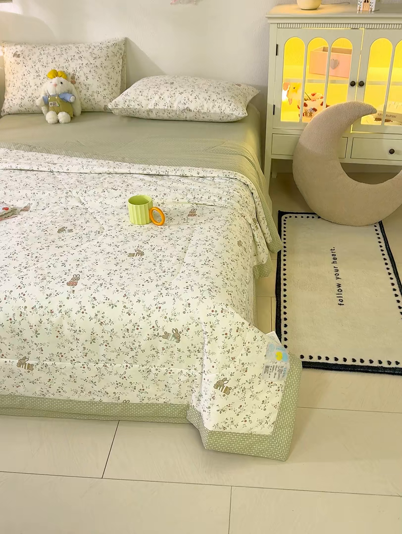 91家纺网 家纺一手货源 找家纺 丫丫家纺 2026新全棉印花夏被空调被双人薄被子单人学生夏凉被  月兔花园