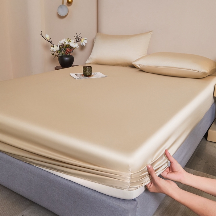 91家纺网 家纺一手货源 找家纺 雅萱家纺 2026新款60s天丝床笠单品床笠床笠单件 60s天丝香槟金