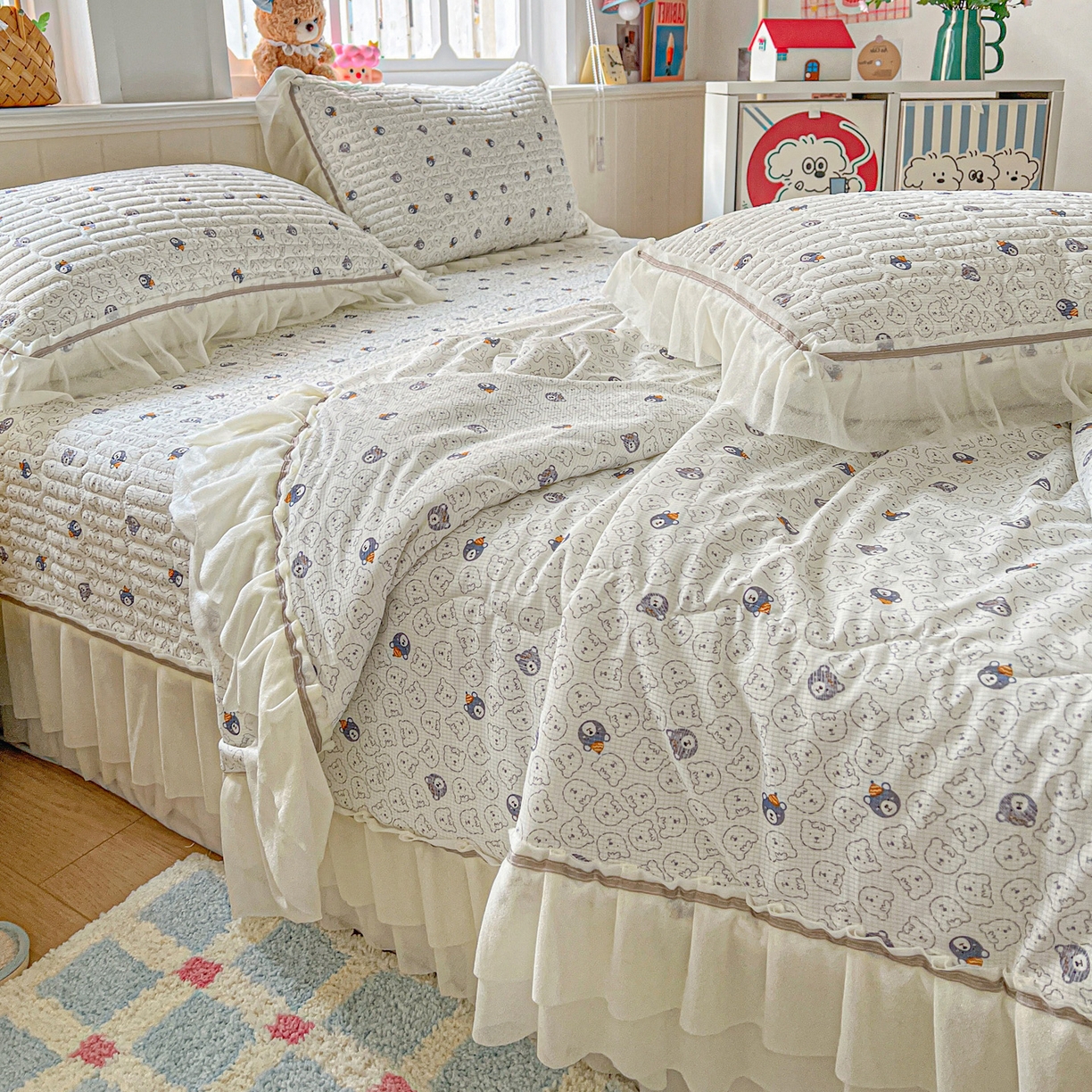 91家纺网 家纺一手货源 找家纺 富米莱（原臻工厂） 2026新款高奢维密花边冰肤格凉感夏凉被床盖夏被四件套 夏被床盖-萌宠集