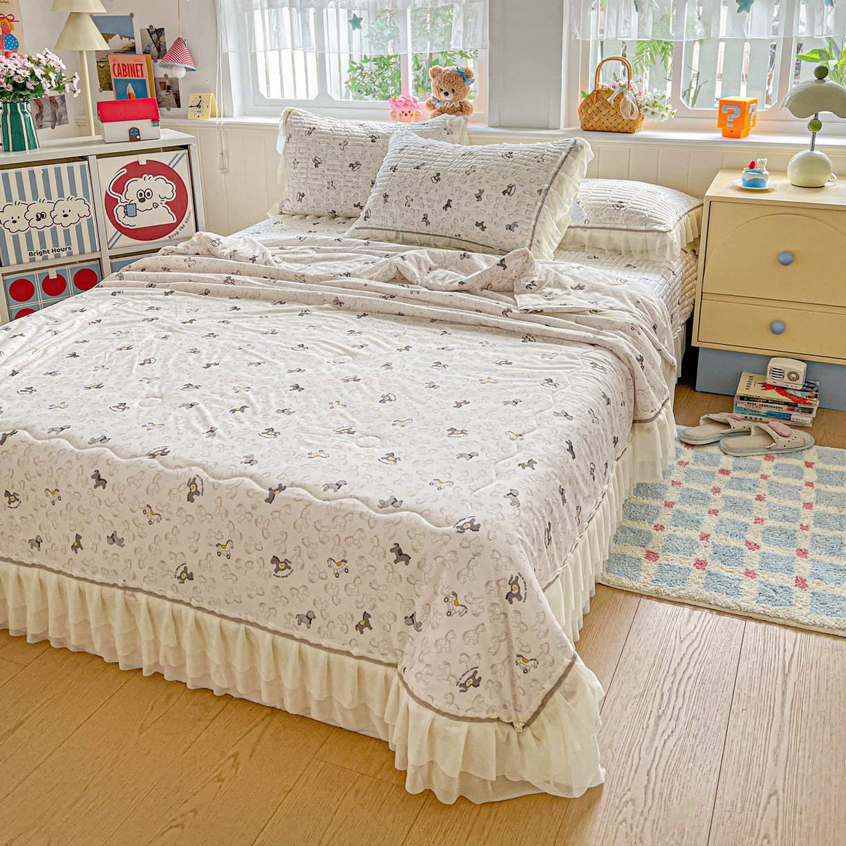 91家纺网 家纺一手货源 找家纺 富米莱（原臻工厂） 2026新款高奢维密花边冰肤格凉感夏凉被床盖夏被四件套 夏被床盖-萌马聚财