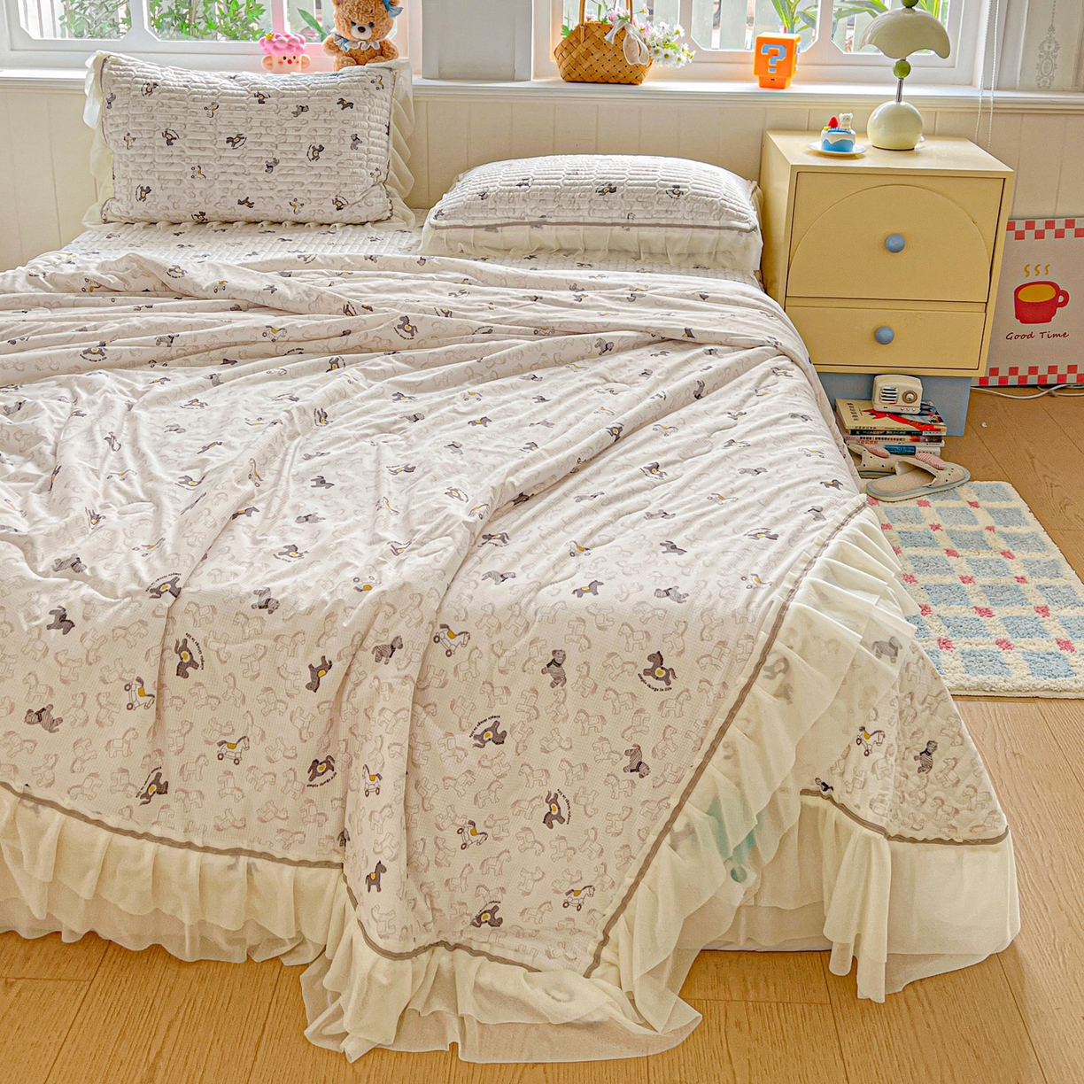 91家纺网 家纺一手货源 找家纺 富米莱（原臻工厂） 2026新款高奢维密花边冰肤格凉感夏凉被床盖夏被四件套 夏被床盖-萌马聚财