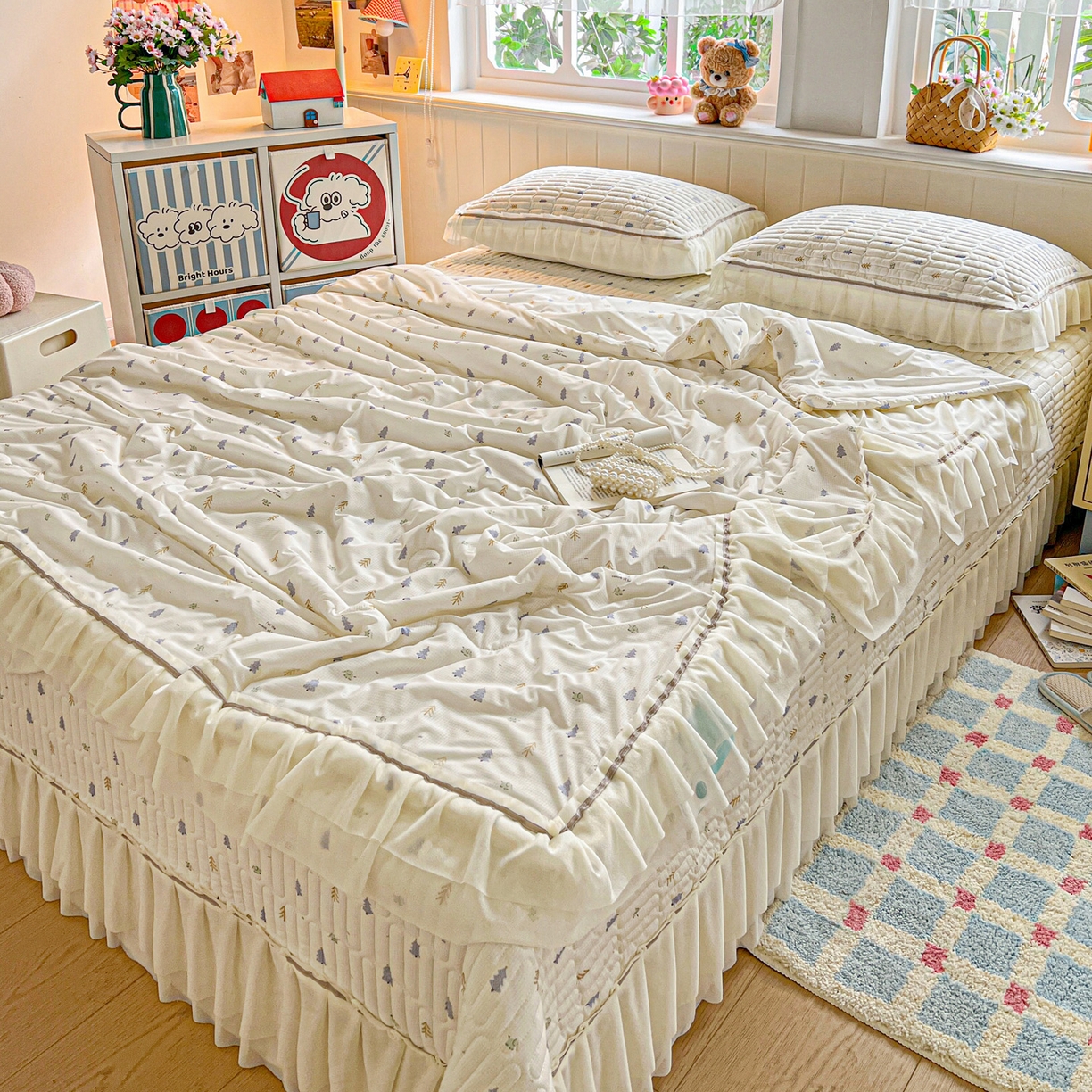 91家纺网 家纺一手货源 找家纺 富米莱（原臻工厂） 2026新款高奢维密花边冰肤格凉感夏凉被床盖夏被四件套 夏被床盖-梦幻森林